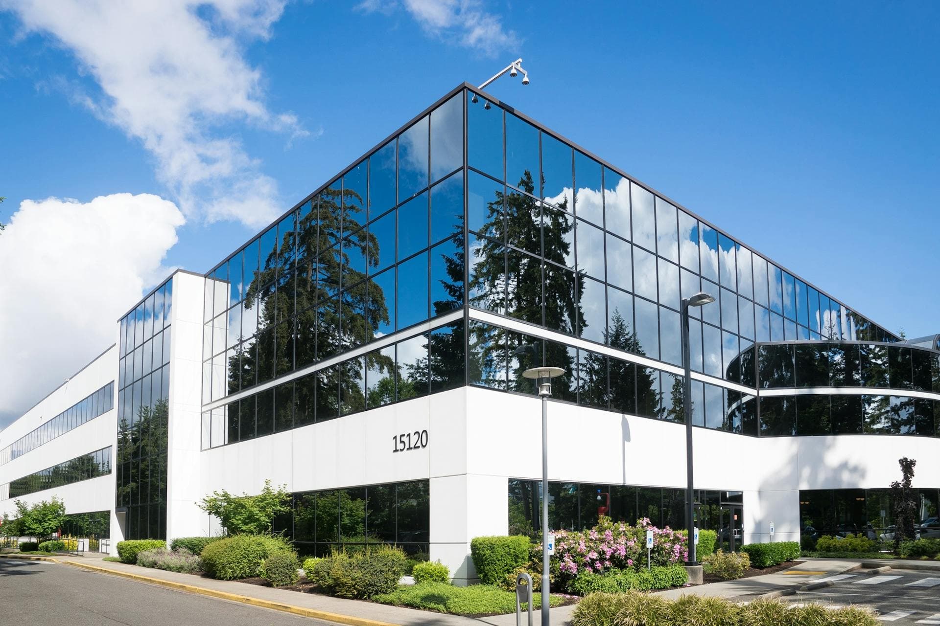real estate syndication vs. reit